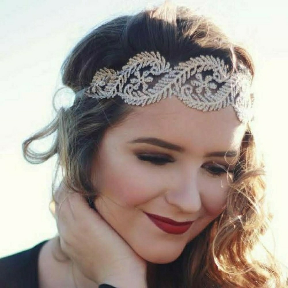 Grey Lace Tie NWT